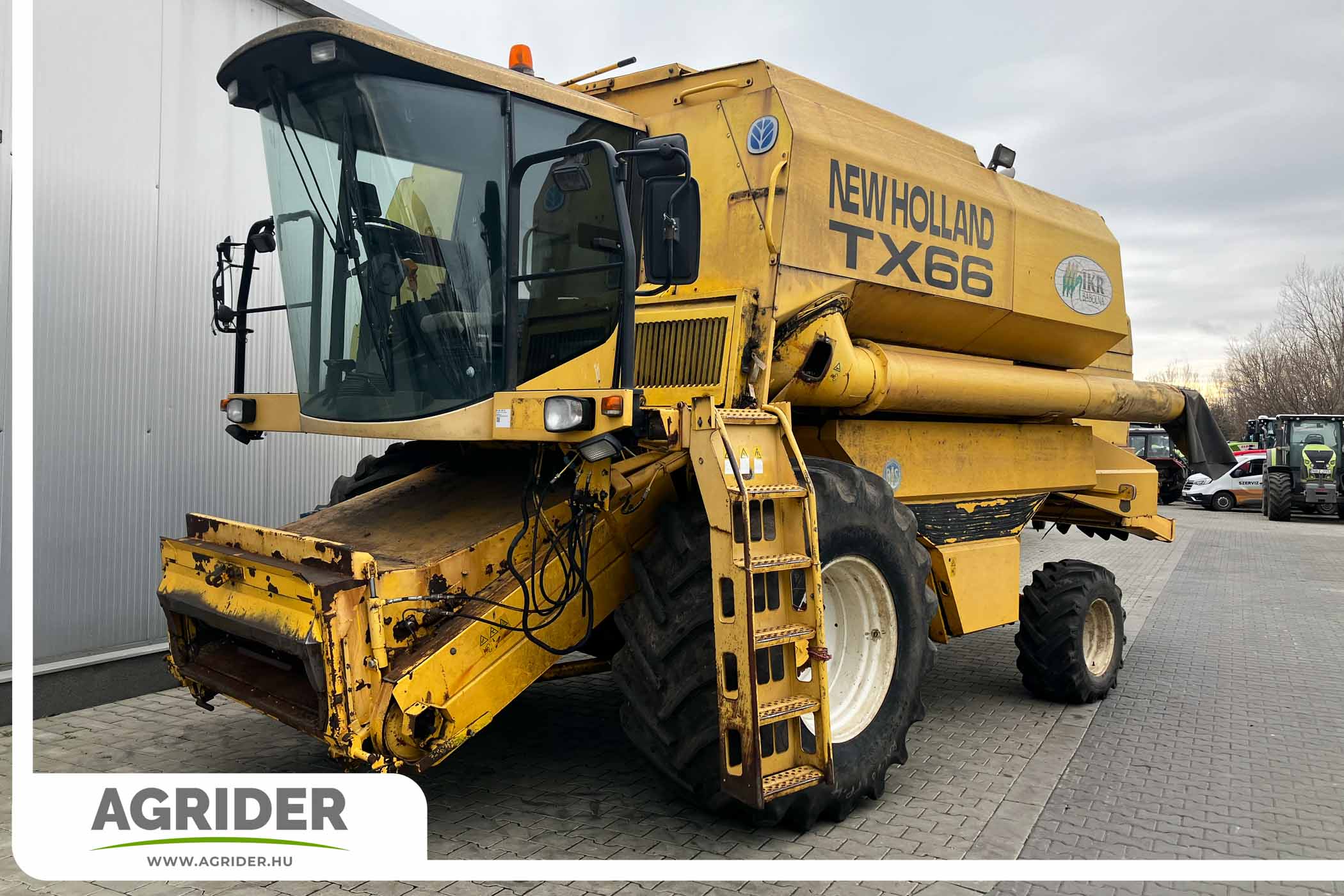 New Holland TX 66 (2001) - New Holland - 1. kép